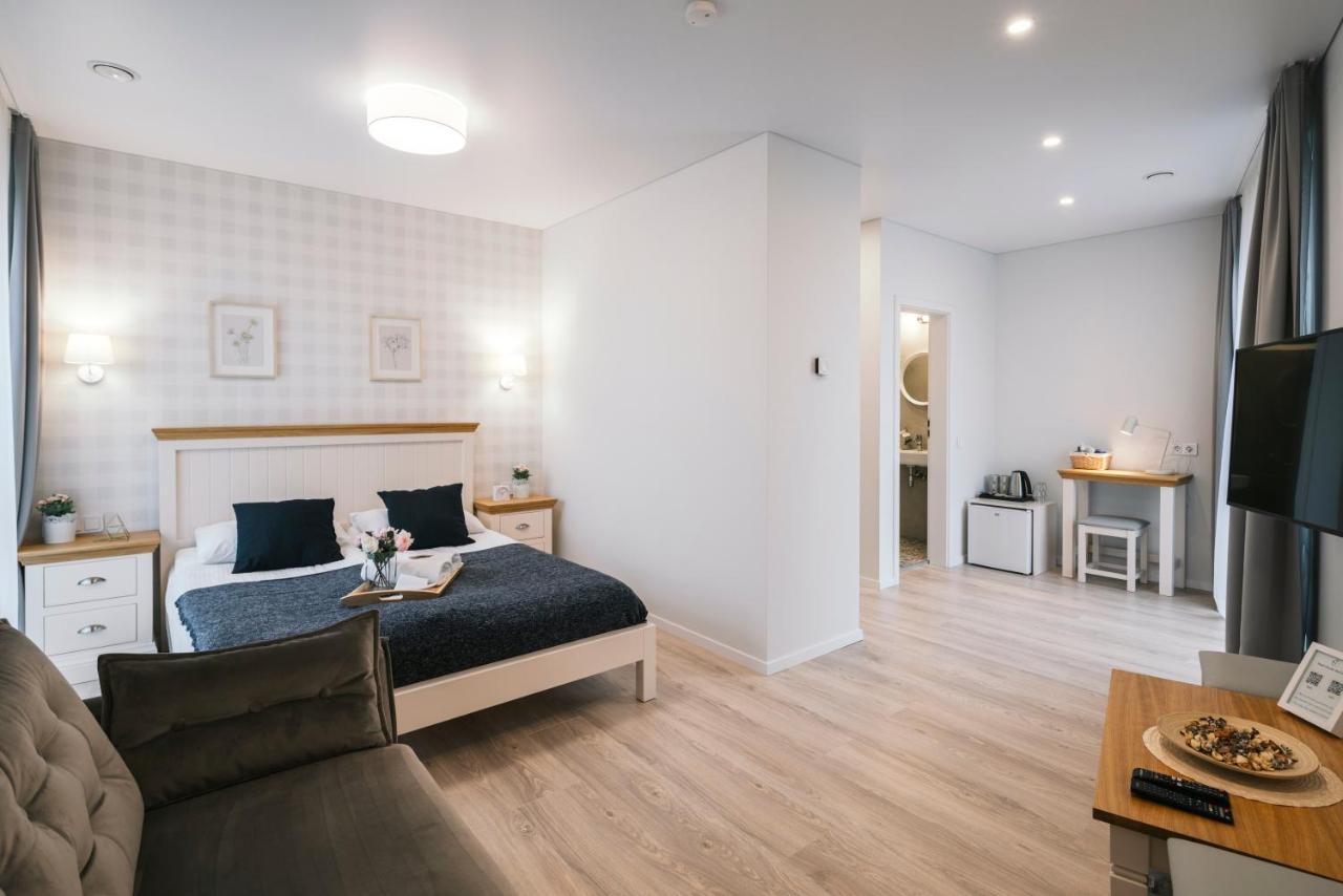 J14A I Rooms & Apartments Automated Self Check-In VNO Esterno foto