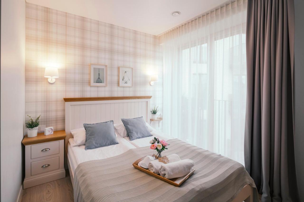 J14A I Rooms & Apartments Automated Self Check-In VNO Esterno foto