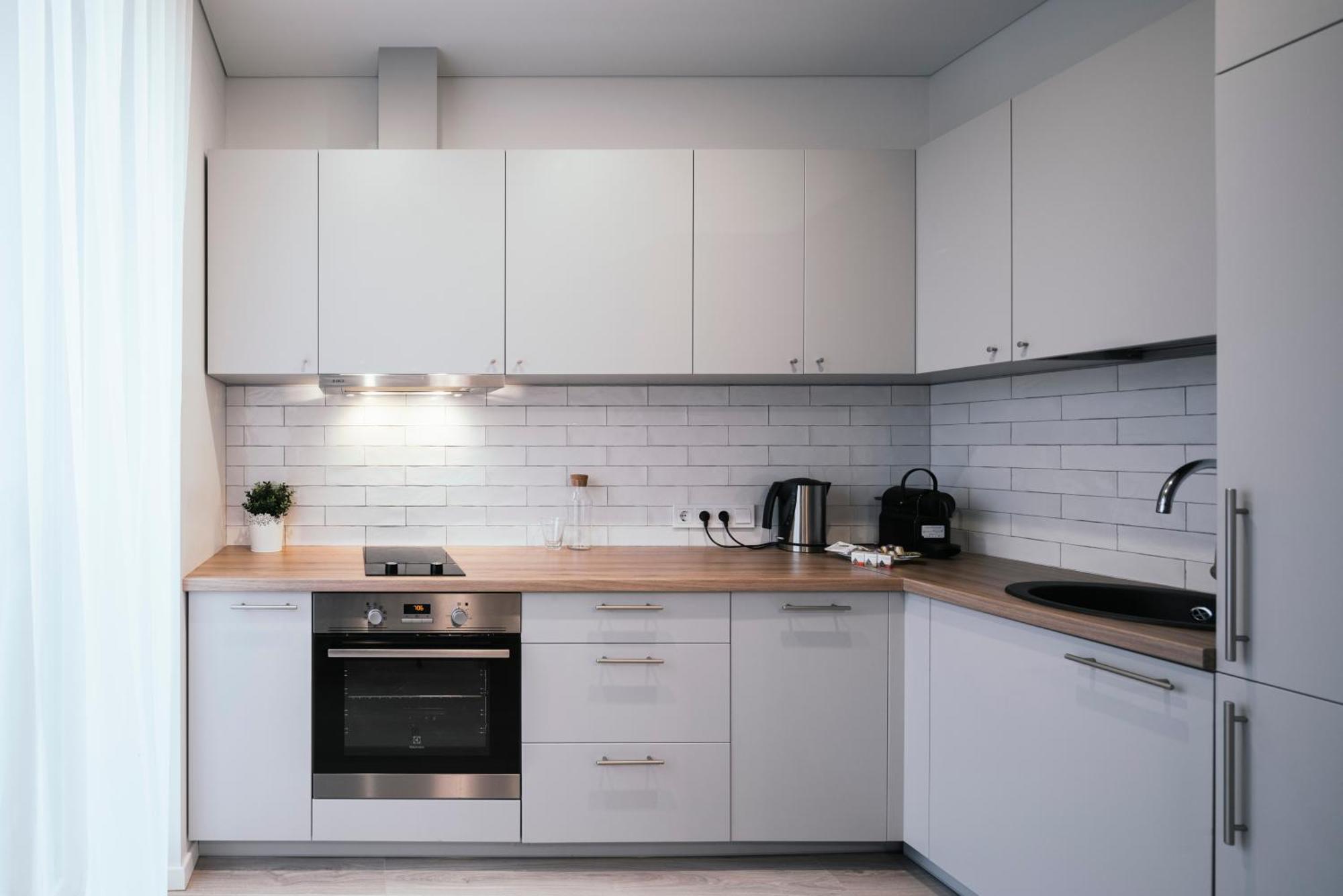 J14A I Rooms & Apartments Automated Self Check-In VNO Esterno foto