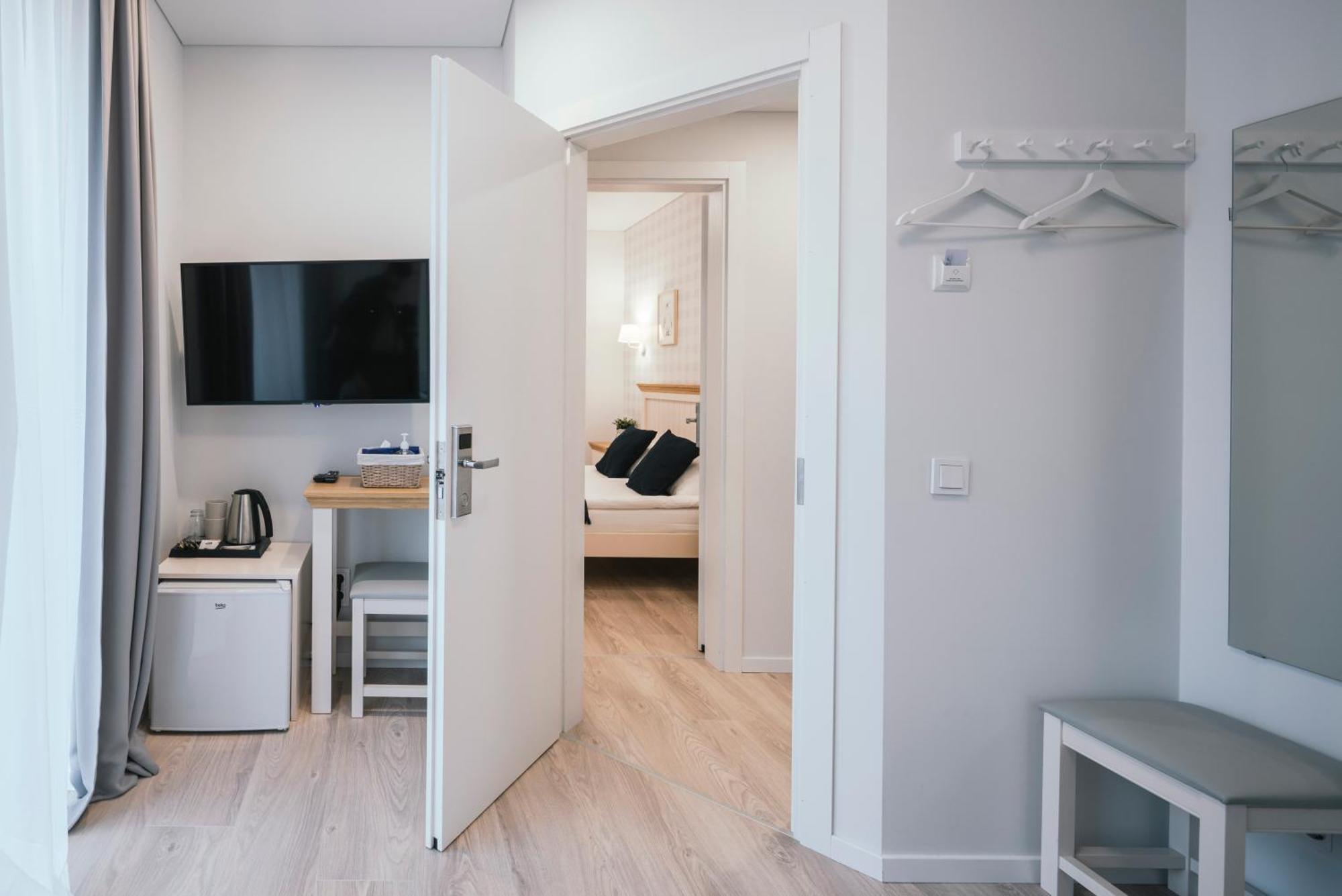 J14A I Rooms & Apartments Automated Self Check-In VNO Esterno foto