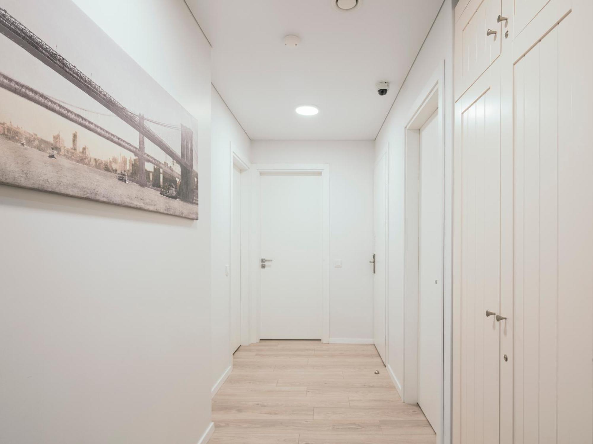 J14A I Rooms & Apartments Automated Self Check-In VNO Camera foto
