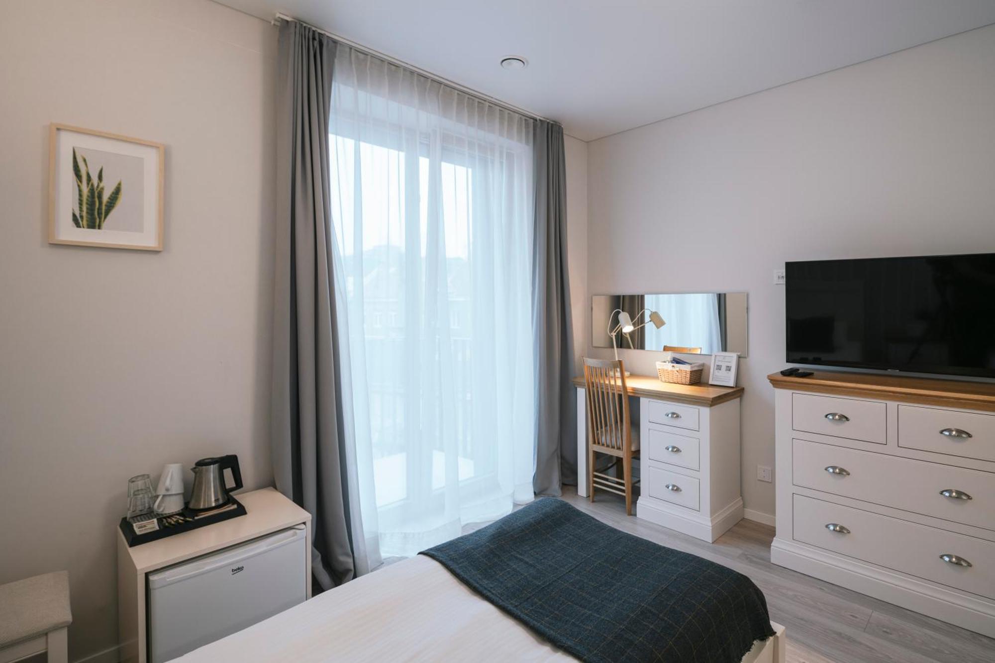 J14A I Rooms & Apartments Automated Self Check-In VNO Camera foto